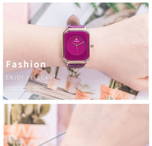 Load image into Gallery viewer, WWOOR 2020 Women Watches Top Brand Luxury Women Quartz Wristwatch Fashion Elegant Black Leather Watch For Women relogio feminino
